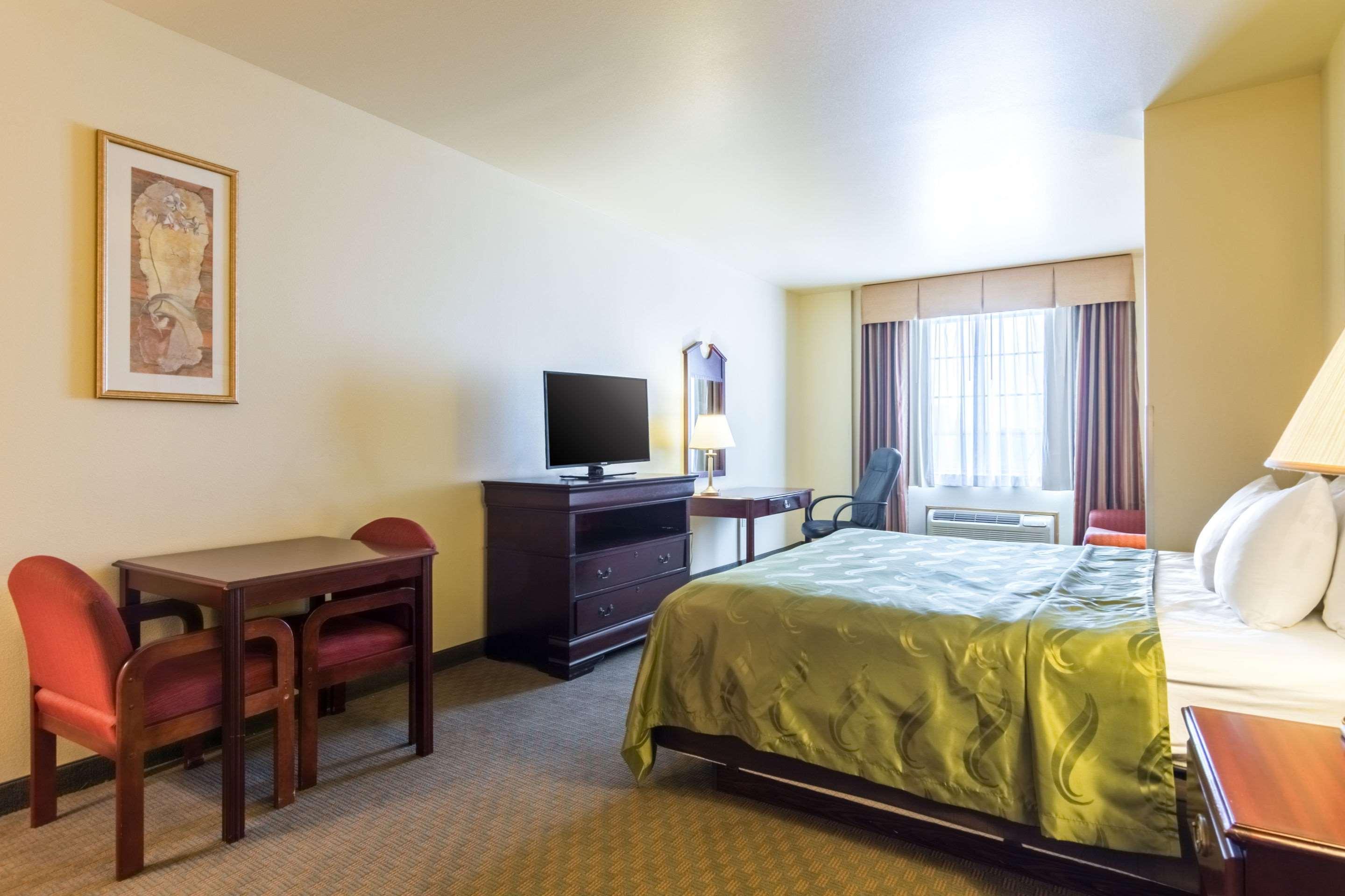 Quality Inn & Suites Of Alma - Northeast From Fort Smith Eksteriør billede