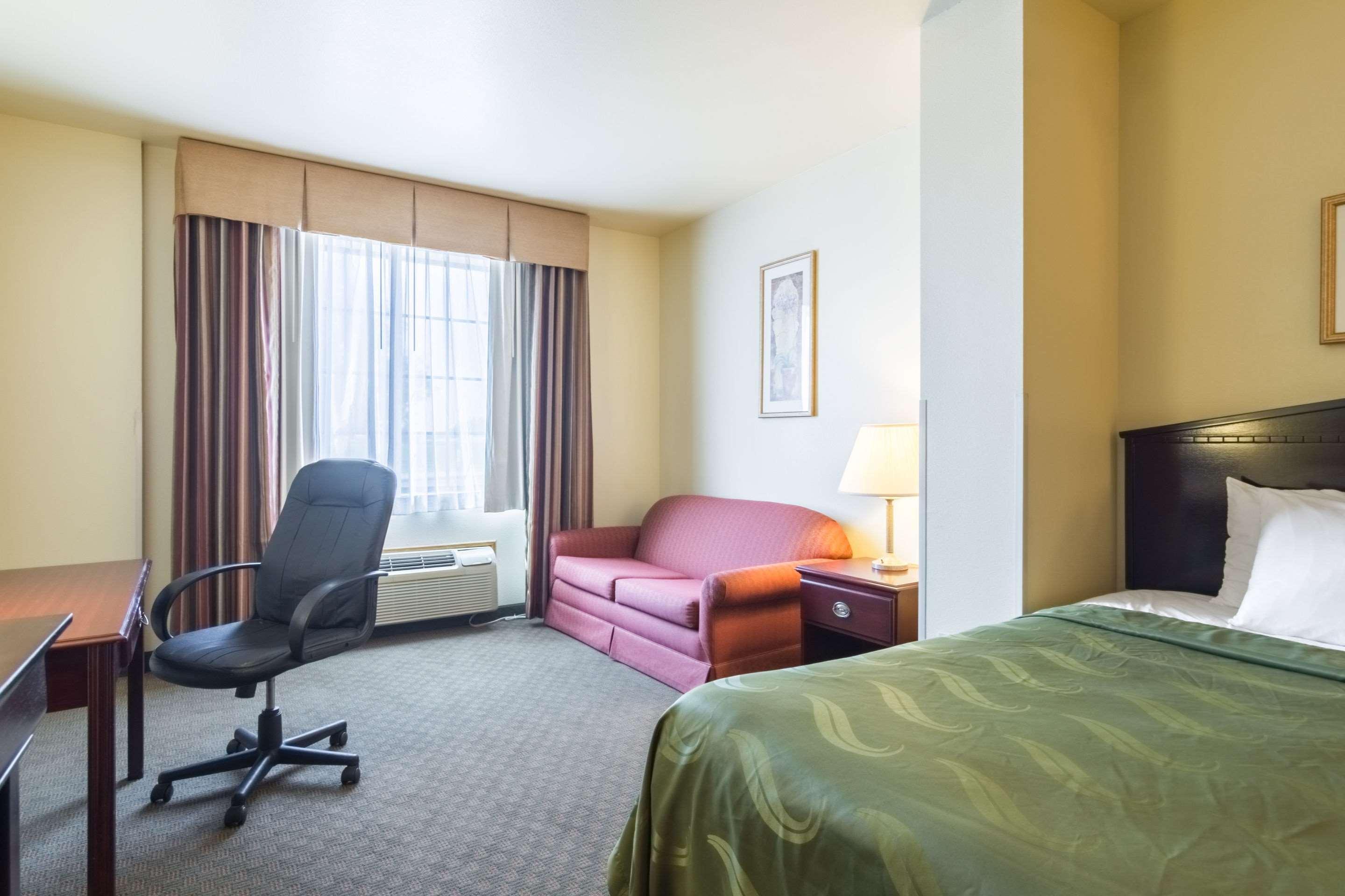 Quality Inn & Suites Of Alma - Northeast From Fort Smith Eksteriør billede