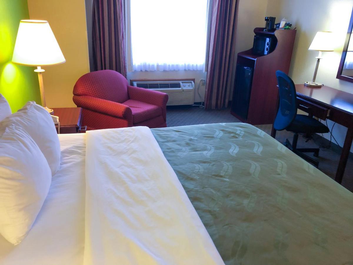 Quality Inn & Suites Of Alma - Northeast From Fort Smith Eksteriør billede