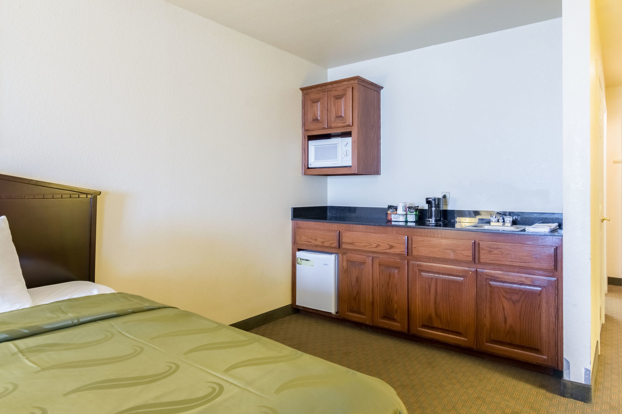 Quality Inn & Suites Of Alma - Northeast From Fort Smith Værelse billede
