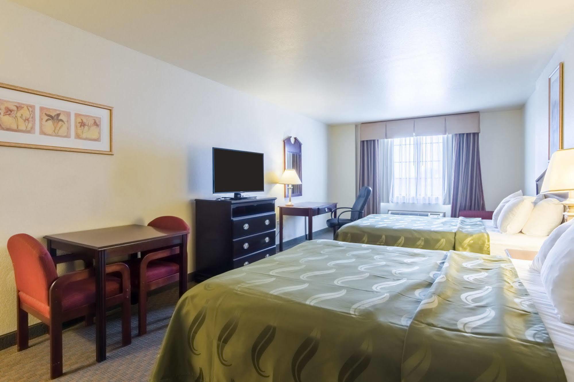 Quality Inn & Suites Of Alma - Northeast From Fort Smith Eksteriør billede